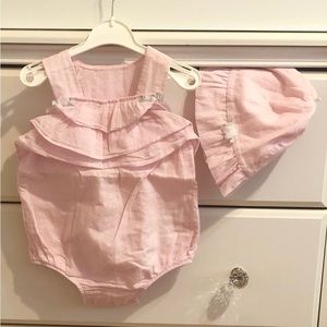Baby girl pink body and hat set